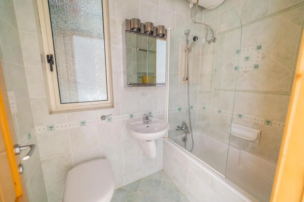Superb Views Of Spinola Bay In Heart Of Stjulians-Hosted By Sweetstay St. Julian's Apartament